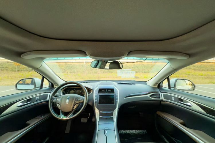 Used Lincoln MKZ 2014 2.0T Prestige Edition Interior 5