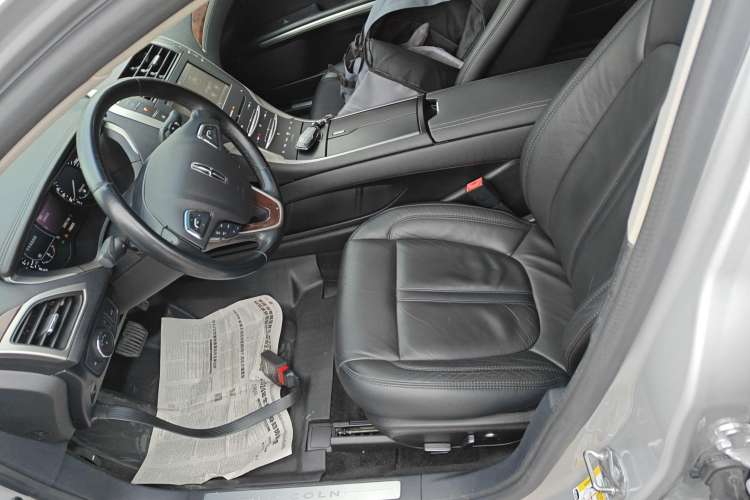 Used Lincoln MKZ 2014 2.0T Luxury Edition Left Front Seat