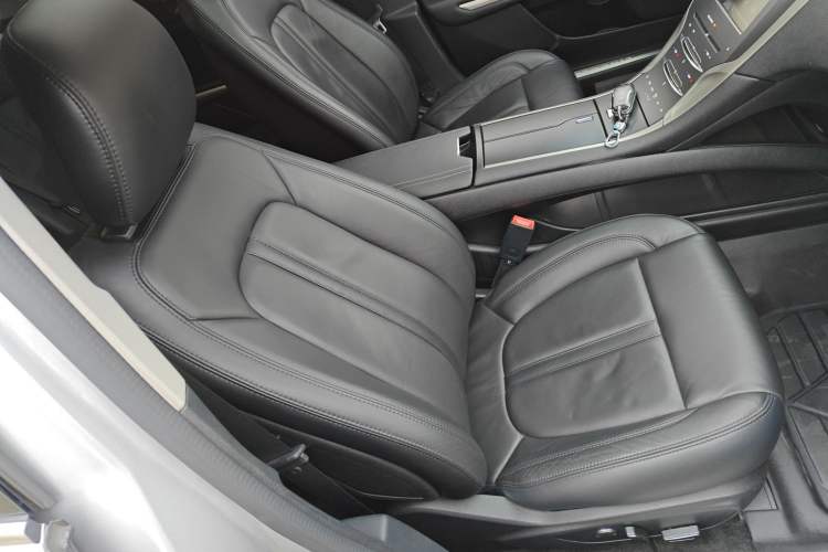 Used Lincoln MKZ 2014 2.0T Luxury Edition Right Front Seat