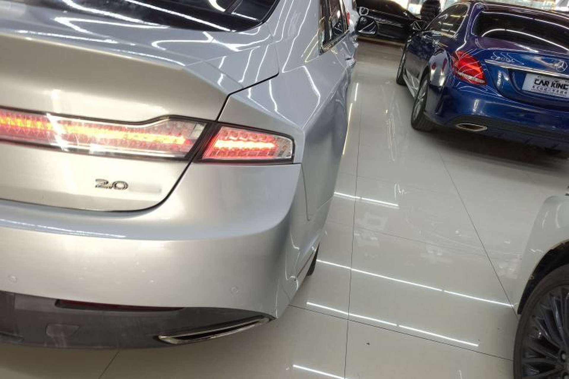 Used Lincoln MKZ 2014 2.0T Prestige Edition Right Rear Taillight