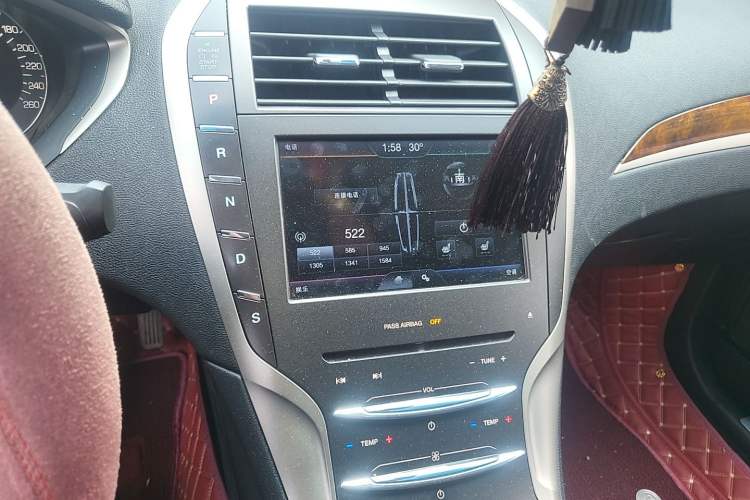 Used Lincoln MKZ 2014 2.0T Luxury Edition Audio And AC Panel
