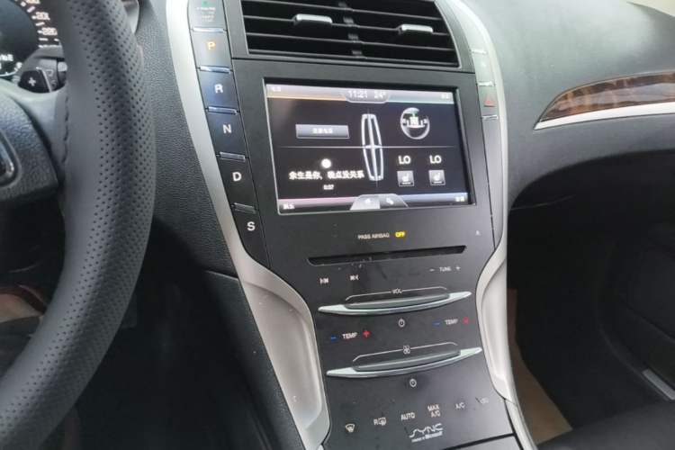 Used Lincoln MKZ 2014 2.0T Luxury Edition Audio And AC Panel