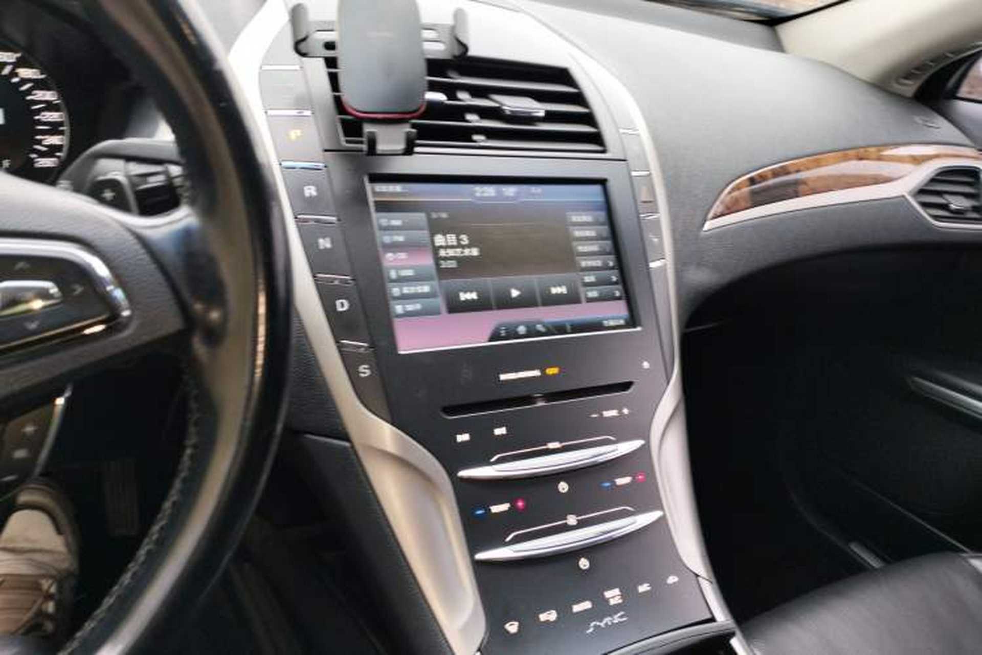 Used Lincoln MKZ 2014 2.0T Luxury Edition Audio And AC Panel