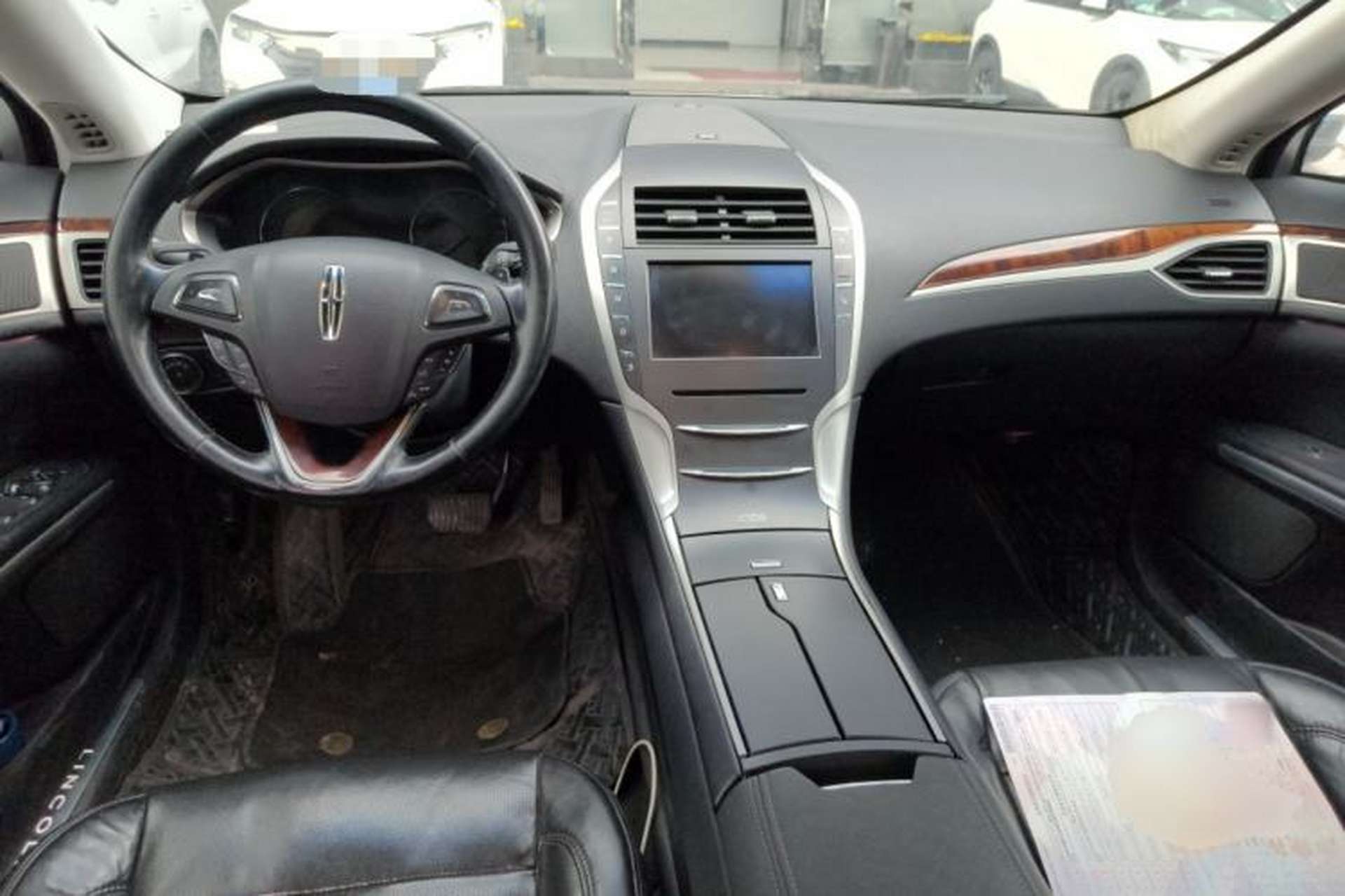 Used Lincoln MKZ 2014 2.0T Luxury Edition Center Console