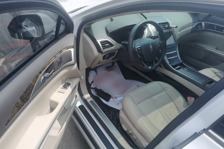 Used Lincoln MKZ 2014 2.0T Luxury Edition Driver Seat