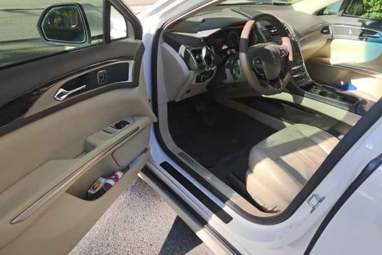 Used Lincoln MKZ 2014 2.0T Luxury Edition Driver Seat