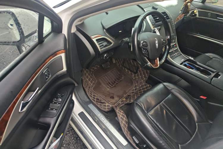 Used Lincoln MKZ 2014 2.0T Luxury Edition Driver Seat