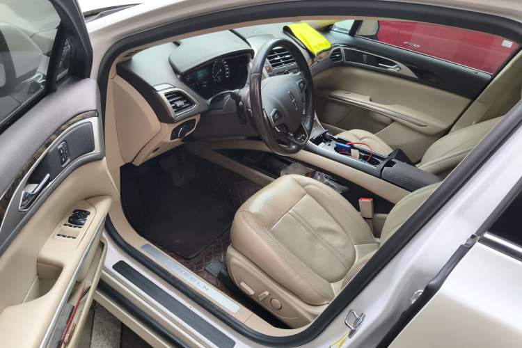 Used Lincoln MKZ 2014 2.0T Luxury Edition Driver Seat
