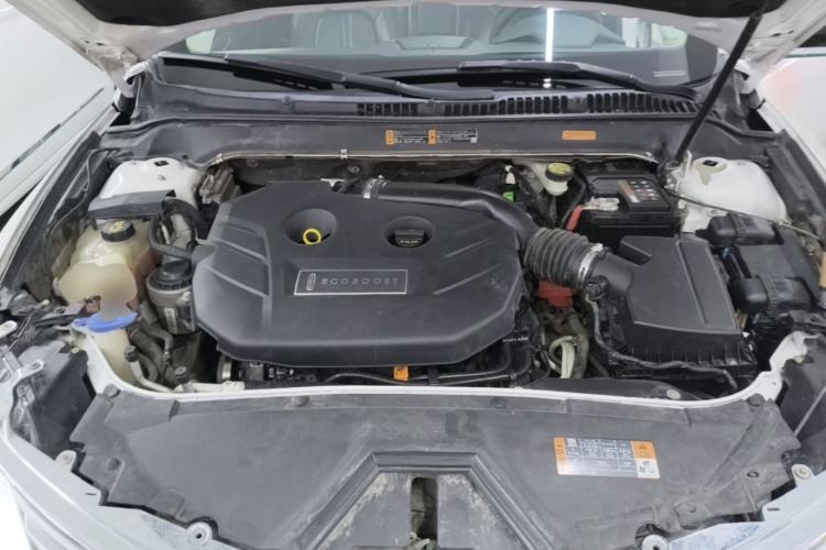 Used Lincoln MKZ 2014 2.0T Luxury Edition Engine Bay