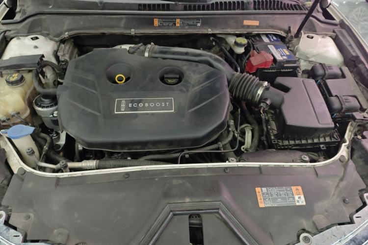 Used Lincoln MKZ 2014 2.0T Prestige Edition Engine Bay