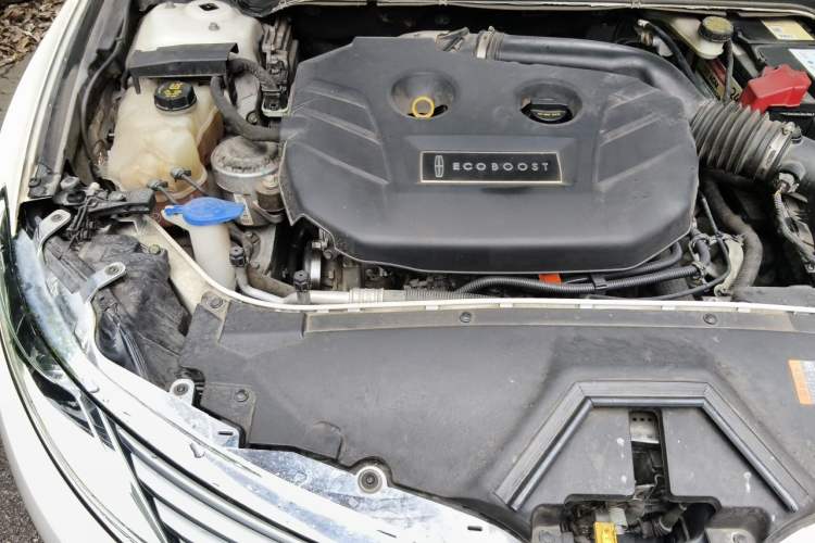 Used Lincoln MKZ 2014 2.0T Prestige Edition Engine Bay Right