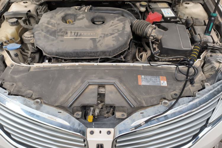 Used Lincoln MKZ 2014 2.0T Luxury Edition Engine Bay