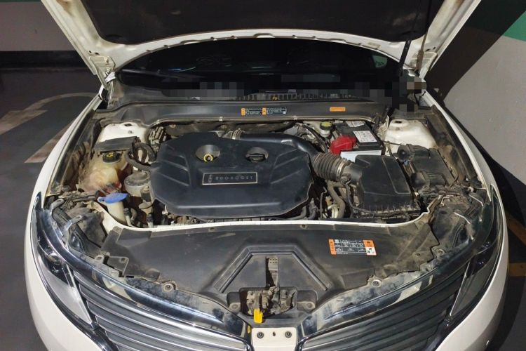 Used Lincoln MKZ 2014 2.0T Luxury Edition Engine Bay