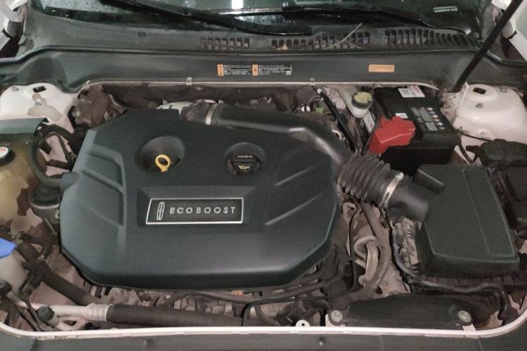 Used Lincoln MKZ 2014 2.0T Luxury Edition Engine Bay
