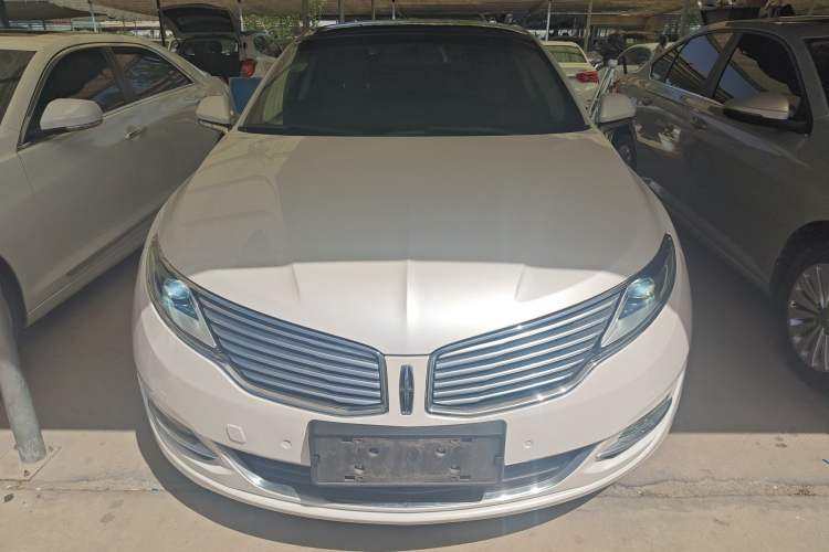 Used Lincoln MKZ 2014 2.0T Luxury Edition Front