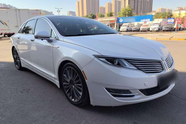 Used Lincoln MKZ 2014 2.0T Prestige Edition Front Right 45 Deg