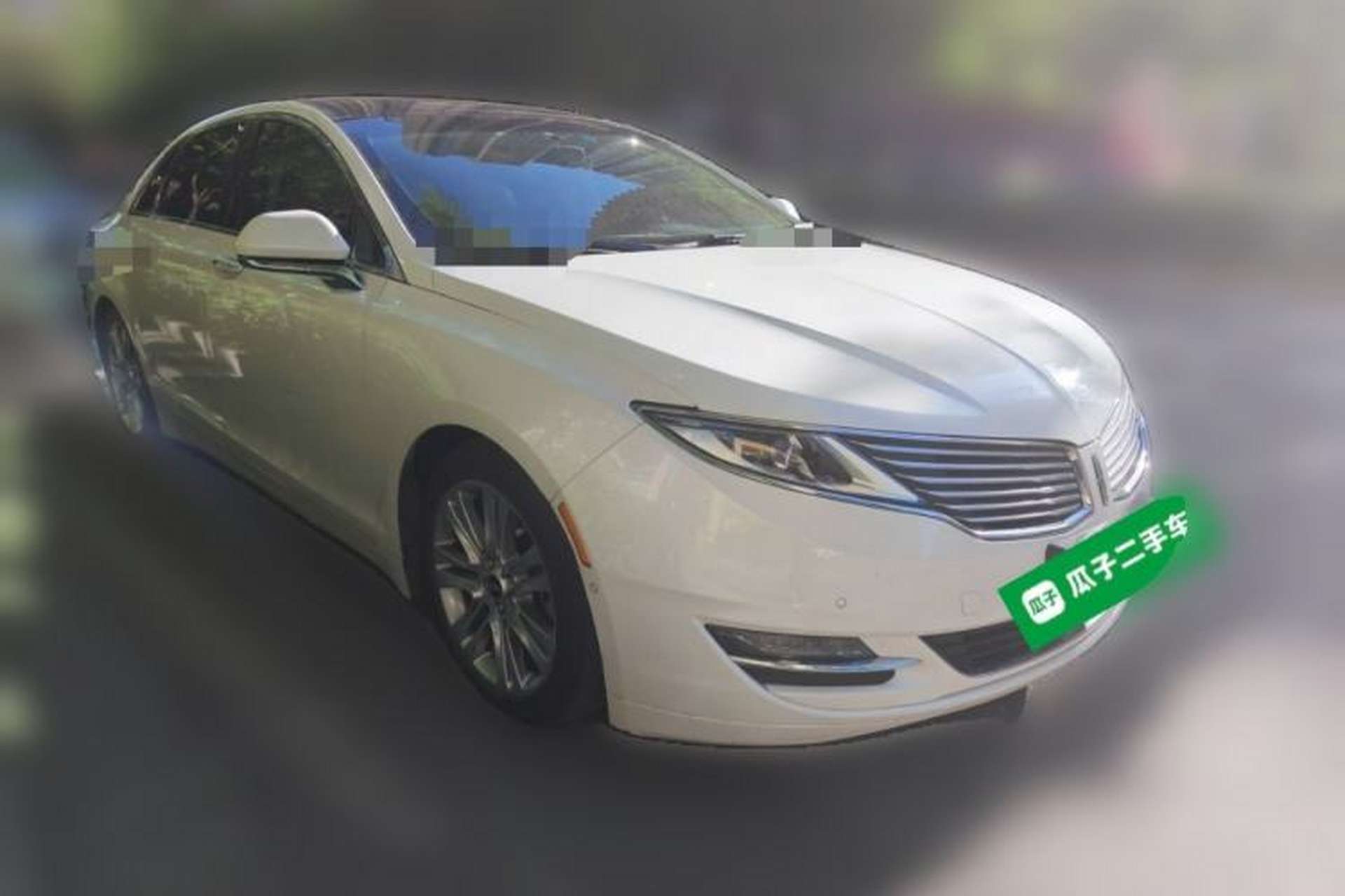 Used Lincoln MKZ 2014 2.0T Luxury Edition Front Right 45 Deg
