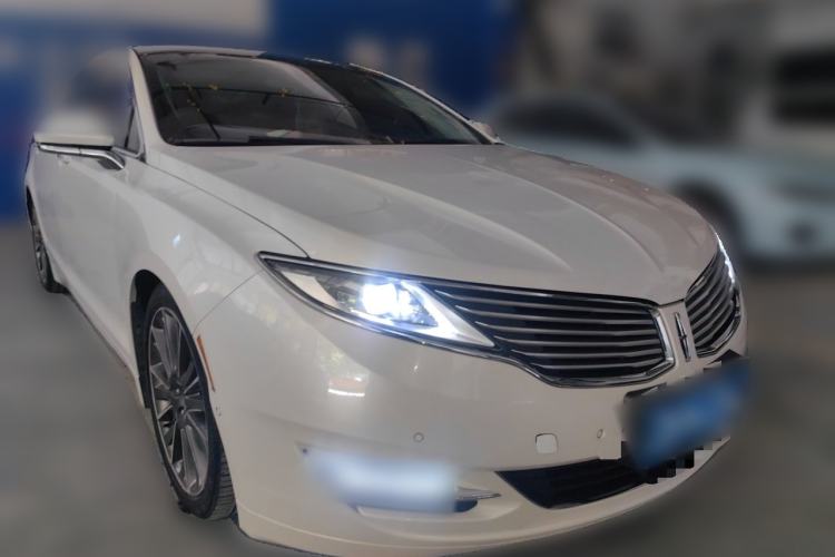 Used Lincoln MKZ 2014 2.0T Prestige Edition Front Right 45 Deg