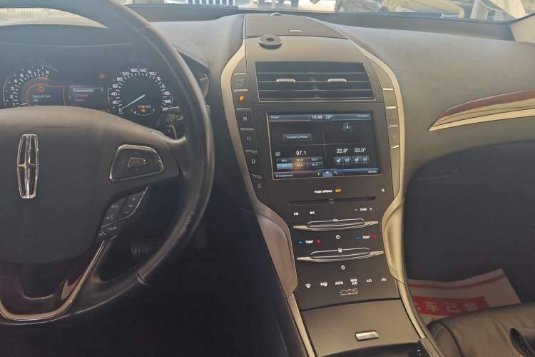 Used Lincoln MKZ 2014 2.0T Luxury Edition Gear Lever