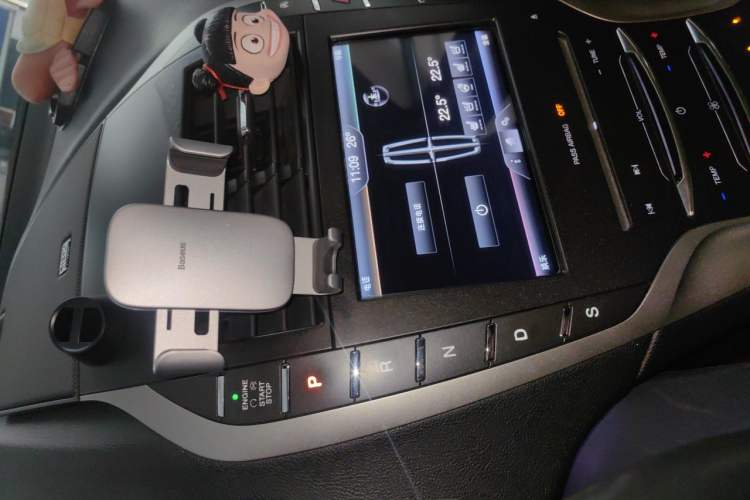 Used Lincoln MKZ 2014 2.0T Prestige Edition Gear Lever