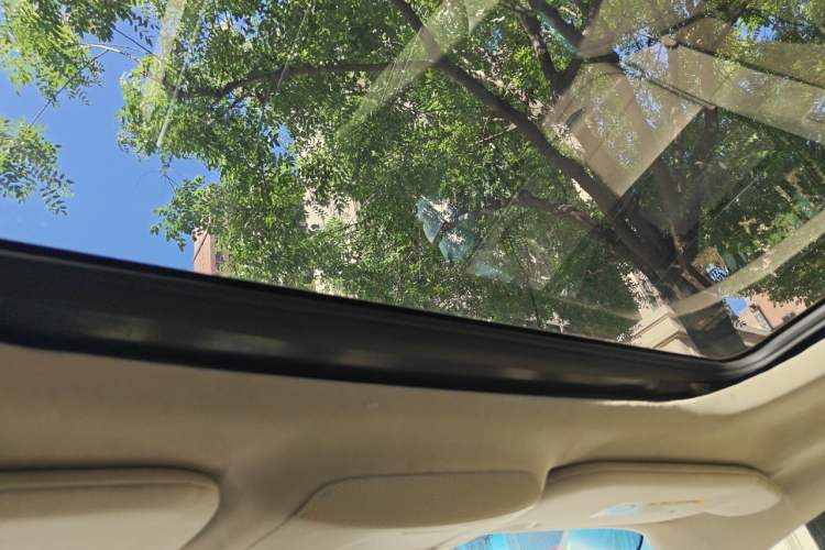 Used Lincoln MKZ 2014 2.0T Luxury Edition Headliner
