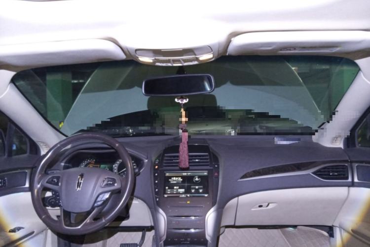 Used Lincoln MKZ 2014 2.0T Luxury Edition Interior 2