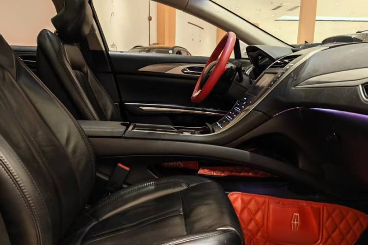 Used Lincoln MKZ 2014 2.0T Luxury Edition Interior 2