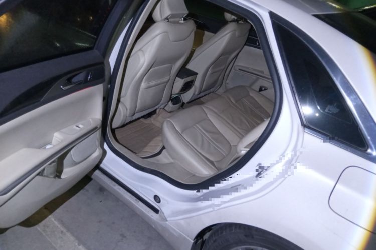 Used Lincoln MKZ 2014 2.0T Luxury Edition Interior 4