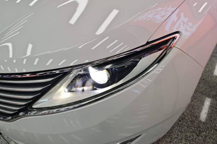 Used Lincoln MKZ 2014 2.0T Prestige Edition Left Front Headlight