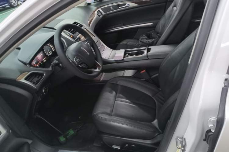 Used Lincoln MKZ 2014 2.0T Luxury Edition Left Front Seat