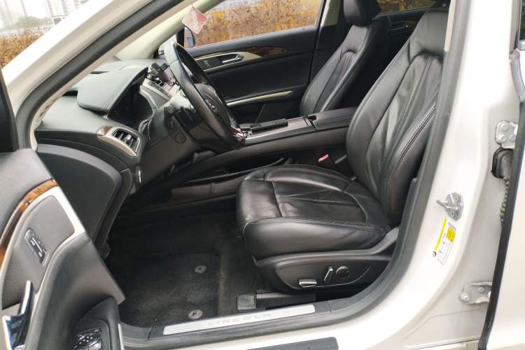 Used Lincoln MKZ 2014 2.0T Luxury Edition Left Front Seat