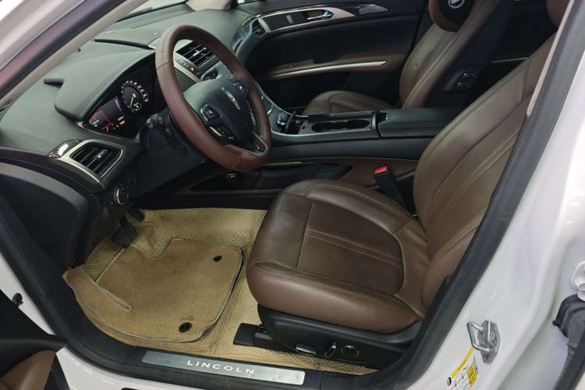 Used Lincoln MKZ 2014 2.0T Prestige Edition Left Front Seat