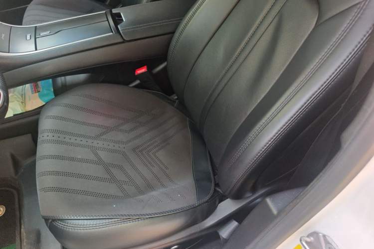 Used Lincoln MKZ 2014 2.0T Luxury Edition Left Front Seat