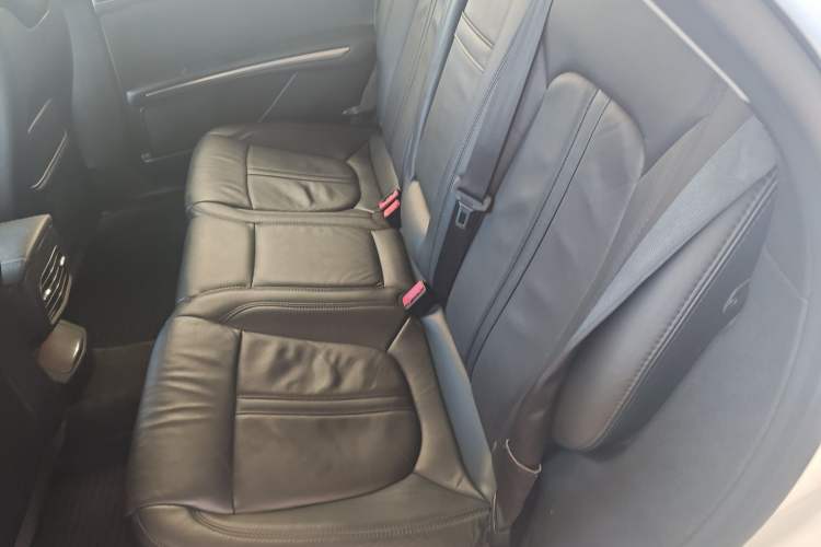 Used Lincoln MKZ 2014 2.0T Luxury Edition Left Rear Seat
