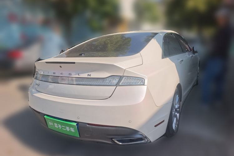 Used Lincoln MKZ 2014 2.0T Luxury Edition Rear Right 45 Deg