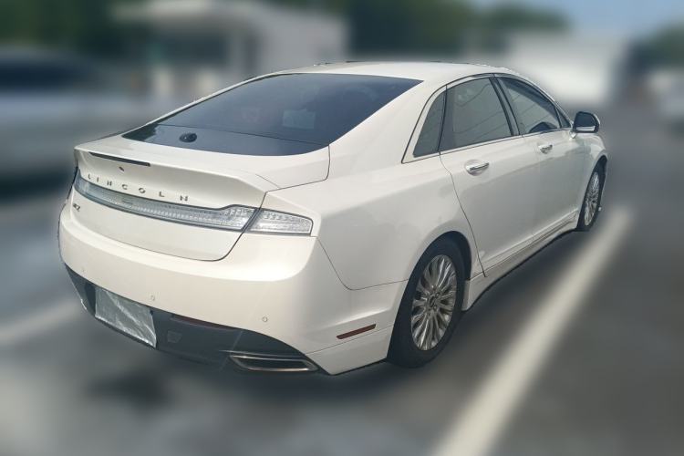 Used Lincoln MKZ 2014 2.0T Luxury Edition Rear Right 45 Deg