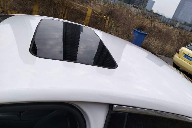 Used Lincoln MKZ 2014 2.0T Luxury Edition Roof