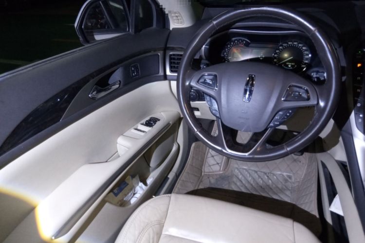 Used Lincoln MKZ 2014 2.0T Luxury Edition Steering Wheel