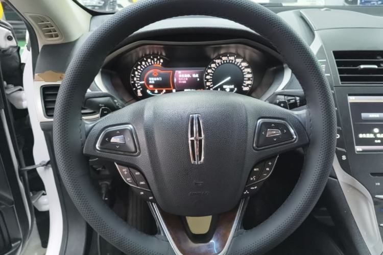 Used Lincoln MKZ 2014 2.0T Luxury Edition Steering Wheel