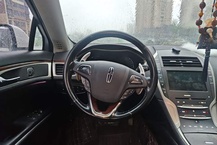 Used Lincoln MKZ 2014 2.0T Luxury Edition Steering Wheel