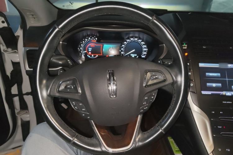 Used Lincoln MKZ 2014 2.0T Luxury Edition Steering Wheel