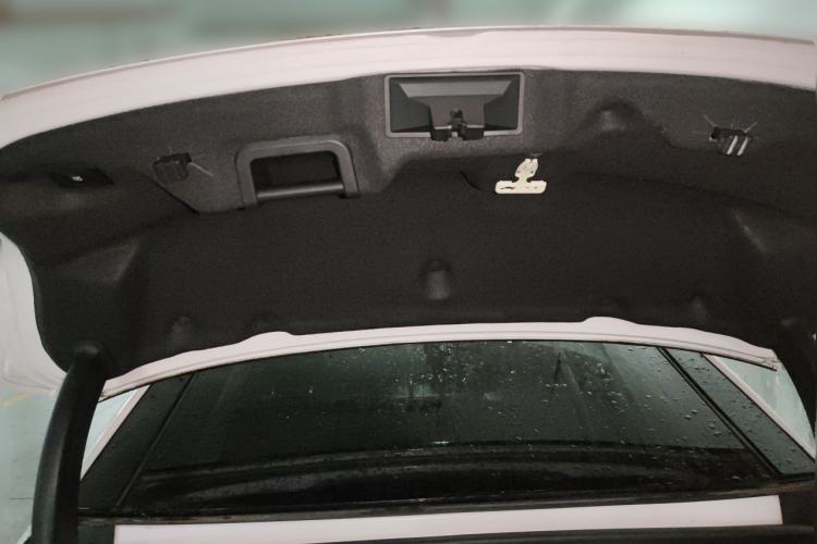 Used Lincoln MKZ 2014 2.0T Luxury Edition Trunk