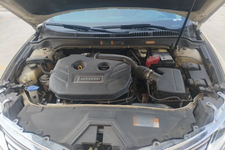Used Lincoln MKZ 2014 2.0T Prestige Edition Engine Bay