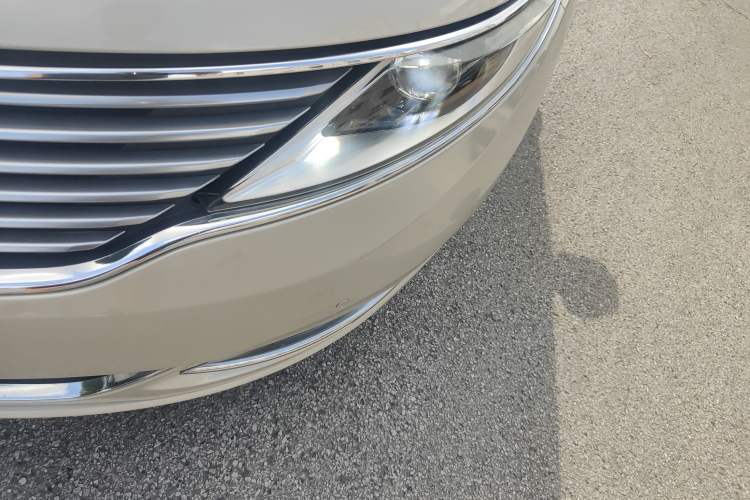 Used Lincoln MKZ 2014 2.0T Luxury Edition Left Front Headlight