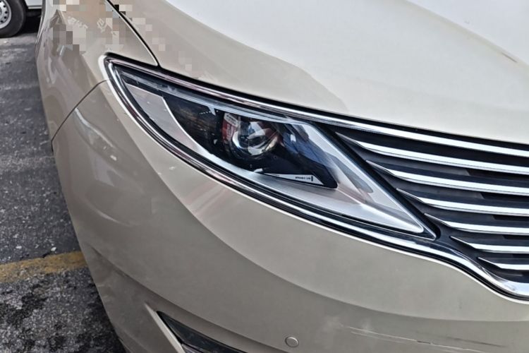 Used Lincoln MKZ 2014 2.0T Luxury Edition Right Front Headlight