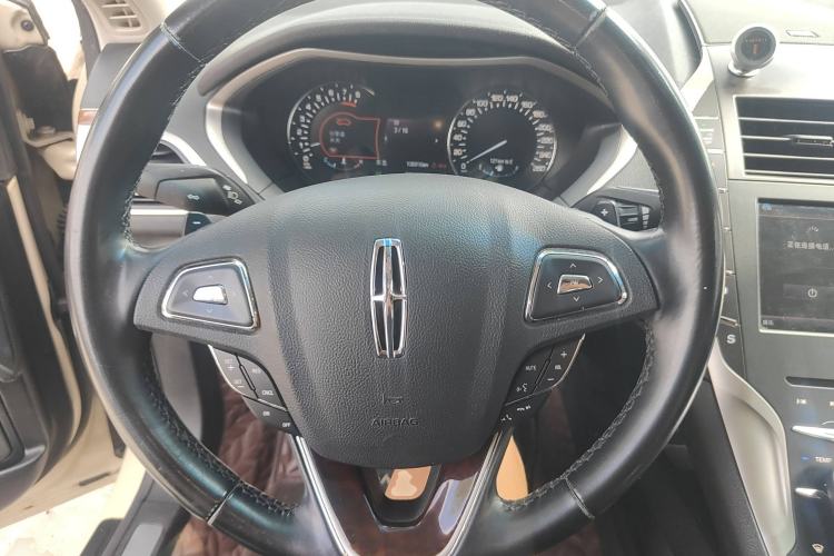 Used Lincoln MKZ 2014 2.0T Luxury Edition Steering Wheel
