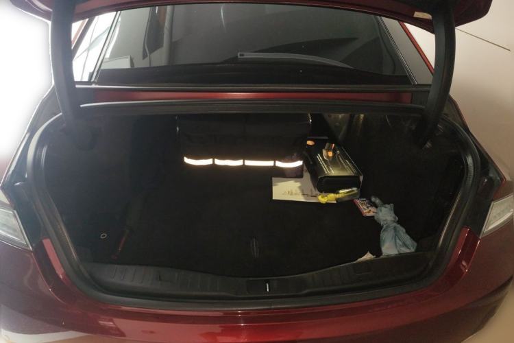 Used Lincoln MKZ 2015 2.0T Presidential Series Trunk