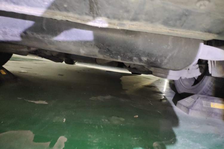 Used Lincoln MKZ  Chassis Rear