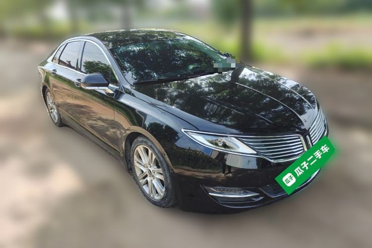 Used Lincoln MKZ 2016 2.0T Luxury Edition Front Right 45 Deg