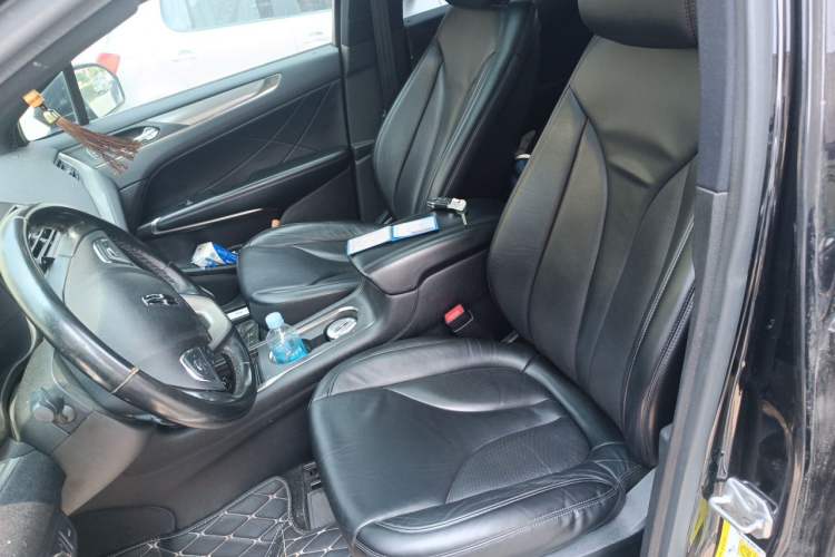Used Lincoln MKZ 2016 2.0T Premium Edition Left Front Seat